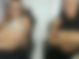 18perfecttits's Live Sex Cam Show