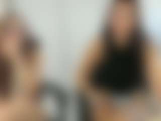 18perfecttits's Live Sex Cam Show