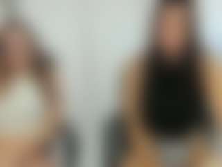18perfecttits's Live Sex Cam Show