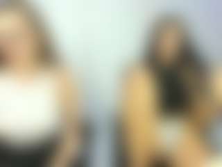18perfecttits's Live Sex Cam Show