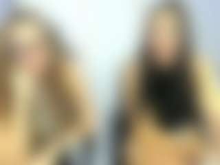 18perfecttits's Live Sex Cam Show