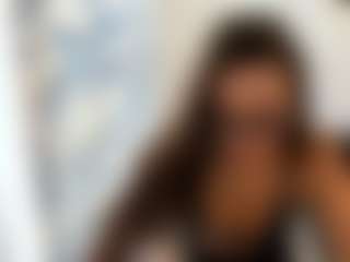18perfecttits's Live Sex Cam Show