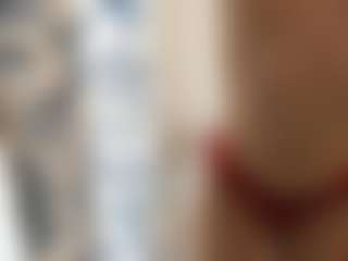18perfecttits's Live Sex Cam Show
