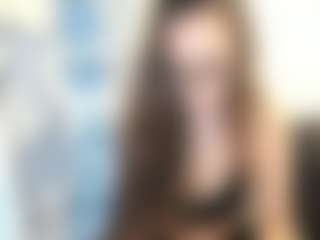18perfecttits's Live Sex Cam Show