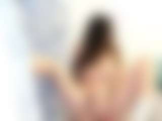 18perfecttits's Live Sex Cam Show