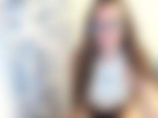 18perfecttits's Live Sex Cam Show