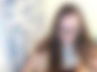 Live cam show with 18perfecttits - Pornstar MILF on Soda Cam