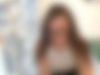 18perfecttits's Live Sex Cam Show