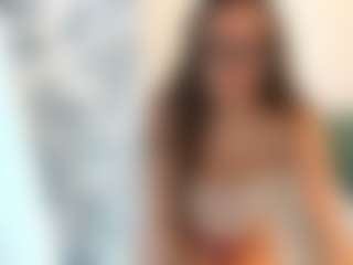 18perfecttits's Live Sex Cam Show