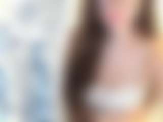 18perfecttits's Live Sex Cam Show
