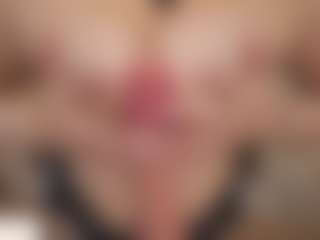 itscammieee's Live Sex Cam Show