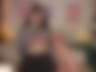 Live cam show with itscammieee - Lovense on Free Soda