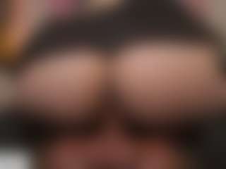 itscammieee's Live Sex Cam Show