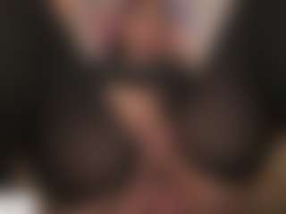 itscammieee's Live Sex Cam Show