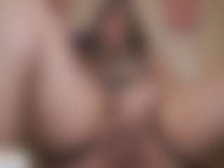 itscammieee's Live Sex Cam Show
