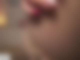 itscammieee's Live Sex Cam Show