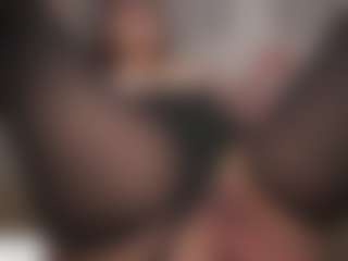 itscammieee's Live Sex Cam Show
