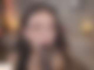 Live cam show with itscammieee - Petite Young Adult on Dare Cams