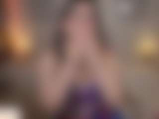 Live cam show with itscammieee - Cowgirl on TeamSkeetLive