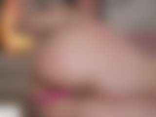 itscammieee's Live Sex Cam Show
