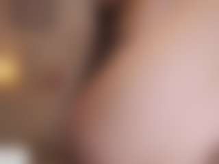 itscammieee's Live Sex Cam Show