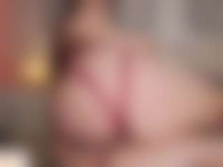 itscammieee's Live Sex Cam Show