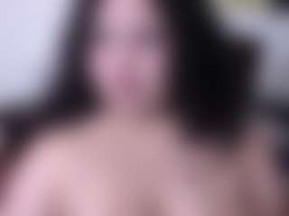 Live cam show with LUISIANA COX - Sexy on Chatstar