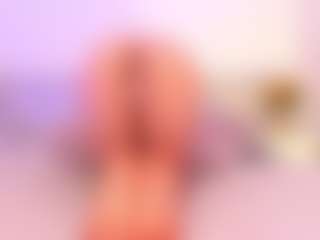 Live cam show with riley-bensongh - Ride Torso on googirlz