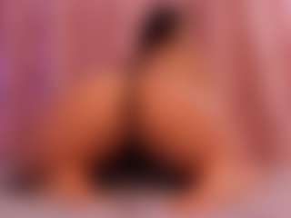 Live cam show with riley-bensongh - Latina on googirlz | colombia