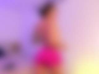 riley-bensongh's Live Sex Cam Show