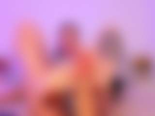 riley-bensongh's Live Sex Cam Show