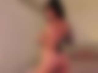 riley-bensongh's Live Sex Cam Show