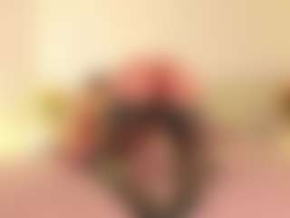 riley-bensongh's Live Sex Cam Show