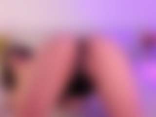 Live cam show with riley-bensongh - Ass Clapping on Camsoda