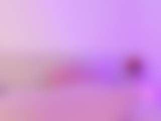 riley-bensongh's Live Sex Cam Show