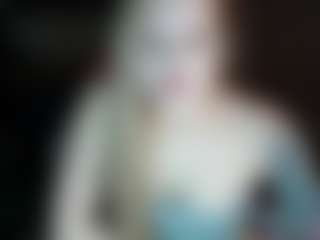 Live cam show with Amy-nymph - Blowjob on CamClone