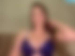 Live cam show with Julia Capulet - BBW Dildo on slutload