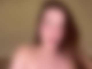 Live cam show with Julia Capulet - Juguetes on Camsoda