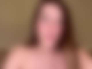 Live cam show with Julia Capulet - BBW on madthumbs
