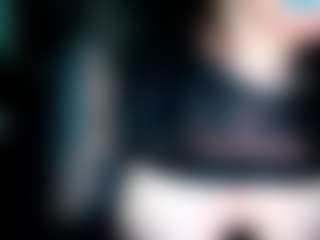 camdoll4u's Live Sex Cam Show