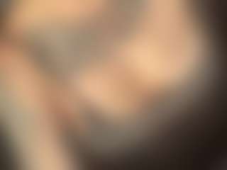 camdoll4u's Live Sex Cam Show