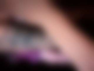 camdoll4u's Live Sex Cam Show