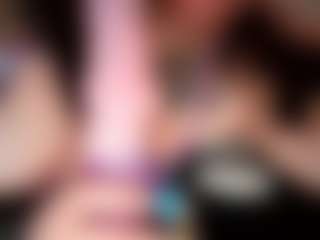 camdoll4u's Live Sex Cam Show