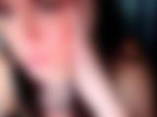 camdoll4u's Live Sex Cam Show