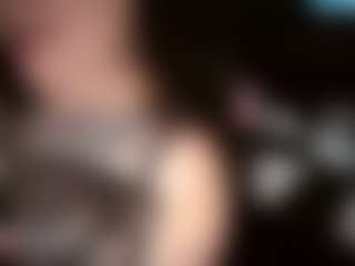camdoll4u's Live Sex Cam Show