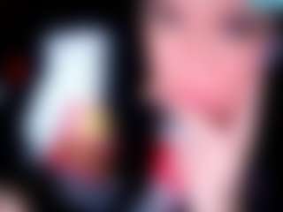 camdoll4u's Live Sex Cam Show