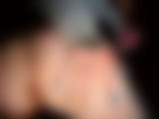 camdoll4u's Live Sex Cam Show