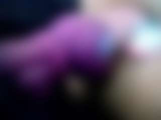 camdoll4u's Live Sex Cam Show