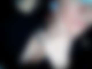 camdoll4u's Live Sex Cam Show