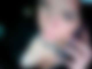 camdoll4u's Live Sex Cam Show